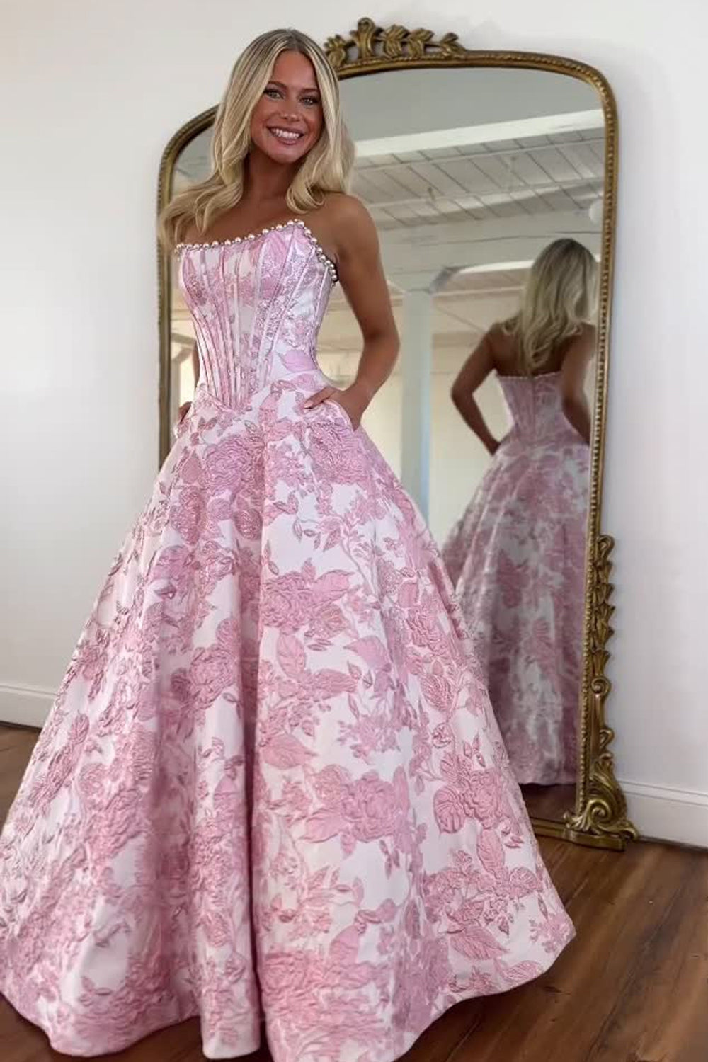 Ball Gown Scoop Neck Jacquard Satin Long Prom Dresses – luladress
