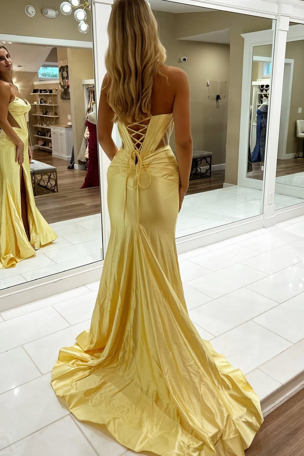 Mermaid Sweetheart Yellow Satin Slit Prom Dresses