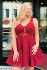 Short A-line V-neck Tulle Lace Burgundy Homecoming Dresses