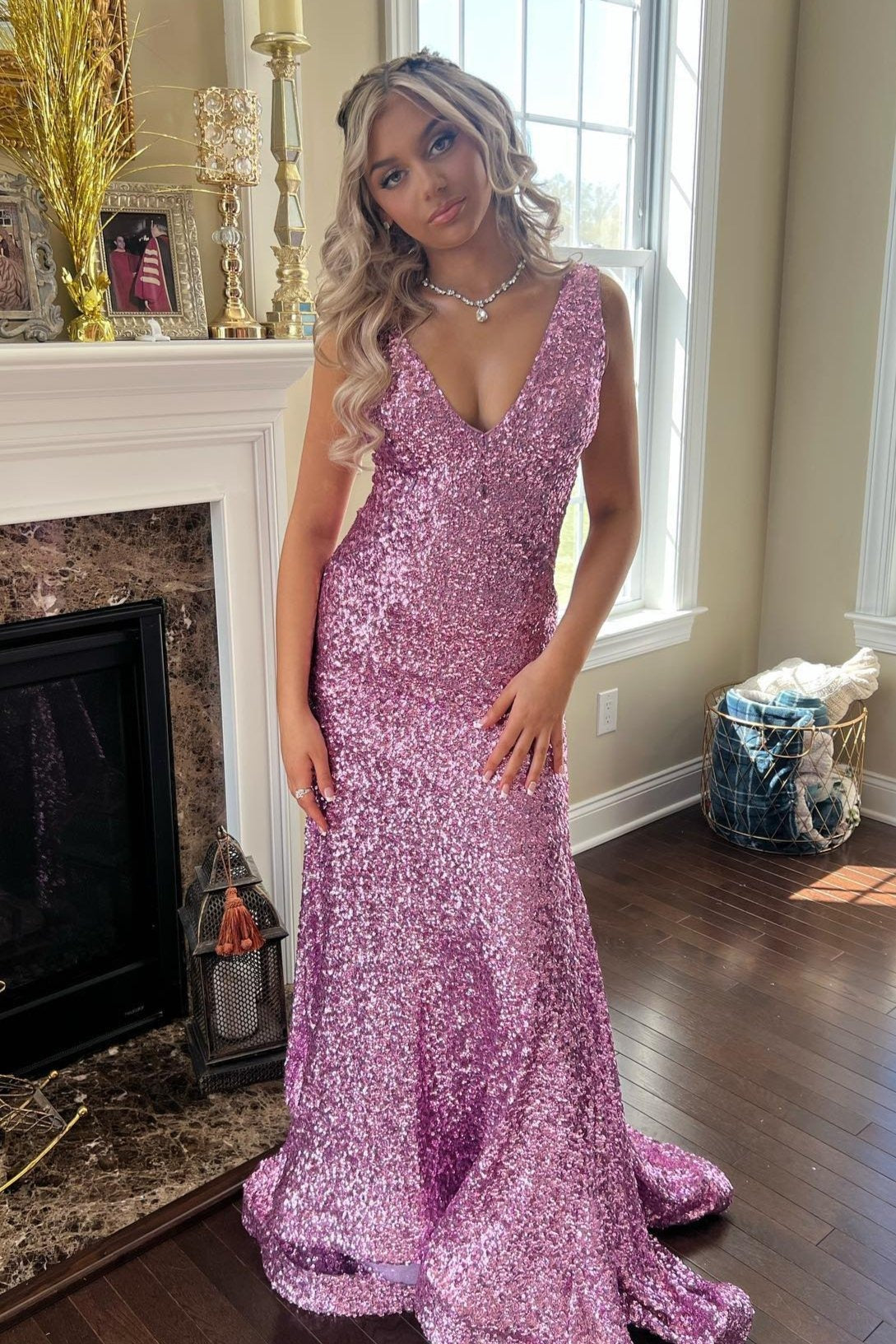 Mermaid V Neck Sequins Evening Sequins Prom Dresses