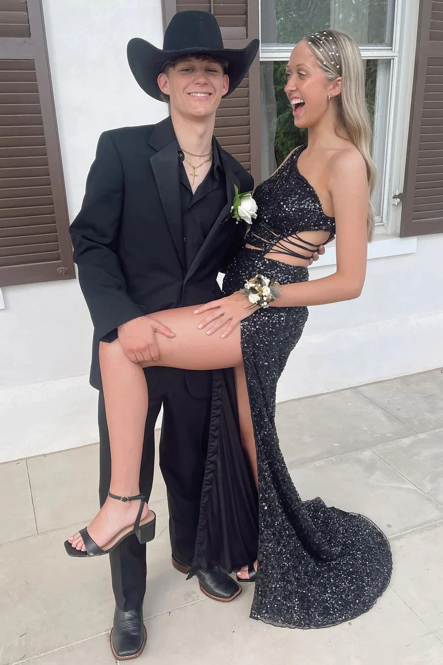 Black Sequin Keyhole One-Shoulder Lace-Up Long Prom Dresses