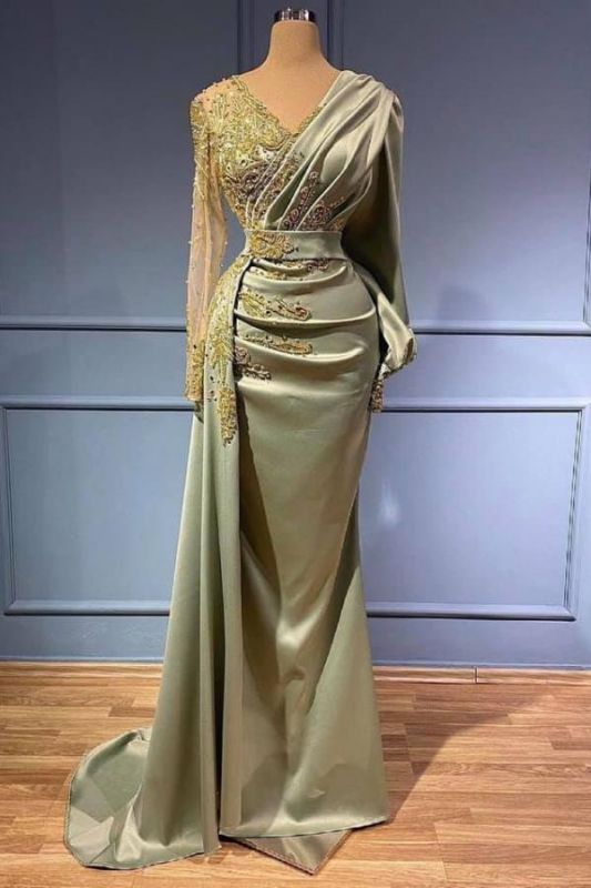 Mermaid Gorgeous Long Sleeve V-Neck Evening Gowns With Lace Appliques