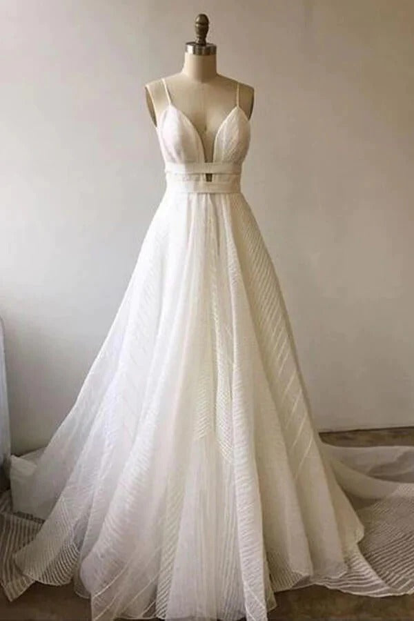 Lace V-neck Backless A-line Prom Dresses With Court Train, Party Dress