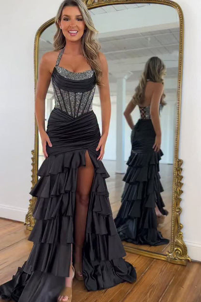 Robes de bal longues en satin coupe sirène à encolure dégagée et volants