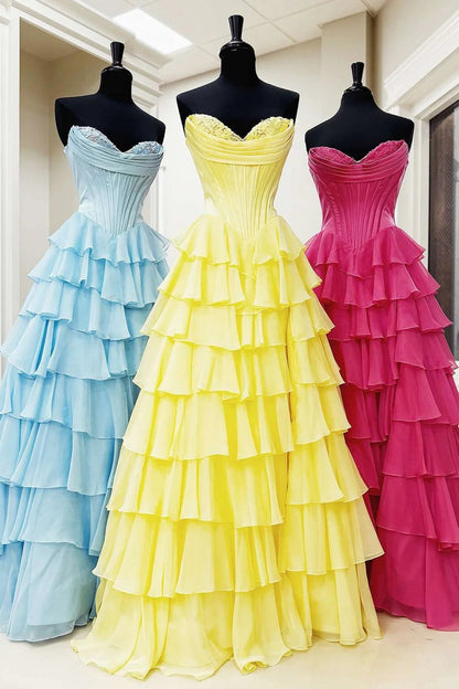 Robes de Bal Longues Évasées en Soie Jaune à Col Cœur et Niveaux