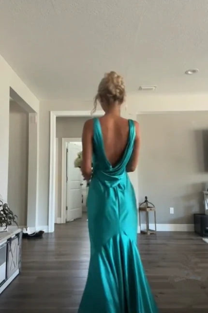 Simple Mermaid V Neck Green Satin Long Prom Dresses