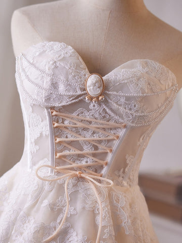 White Lace Strapless Short A Line Homecoming Dresses