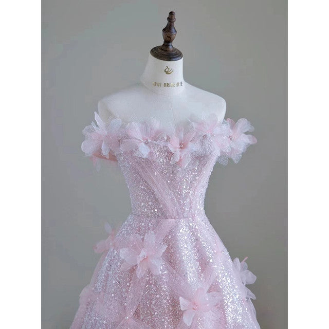 Robes de bal roses en tulle et sequins, coupe trapèze, épaules dénudées, à fleurs