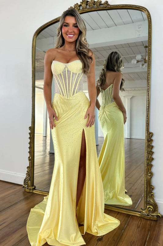 Robe de bal bustier jaune avec corsage et perles, coupe sirène