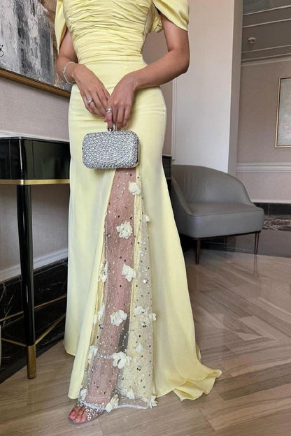 Robes de soirée jaunes en satin épaules dénudées coupe sirène élégantes