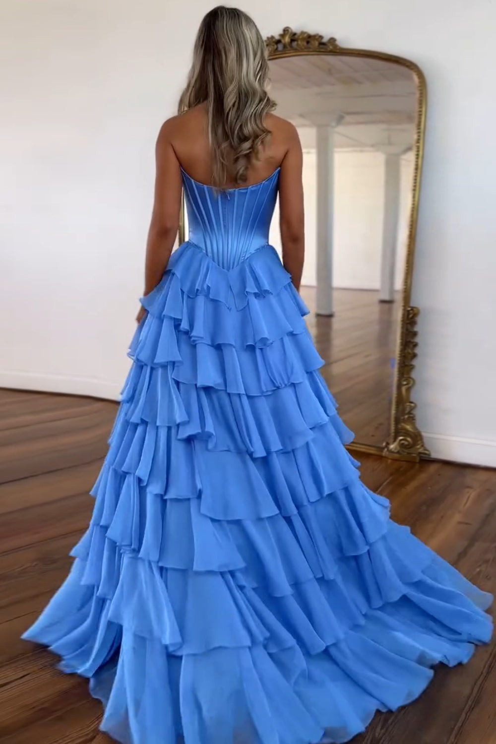 Elegant A-Line Strapless Sleeveless Pleated Appliques Chiffon Tiered Floor Length Prom Dresses Party Dress Evening Gown with High Side Slit and Train Elegant A-Line Strapless Sleeveless Pleated Appliques Chiffon Tiered Floor Length Prom Dresses Party Dress Evening Gown with High Side Slit and Train