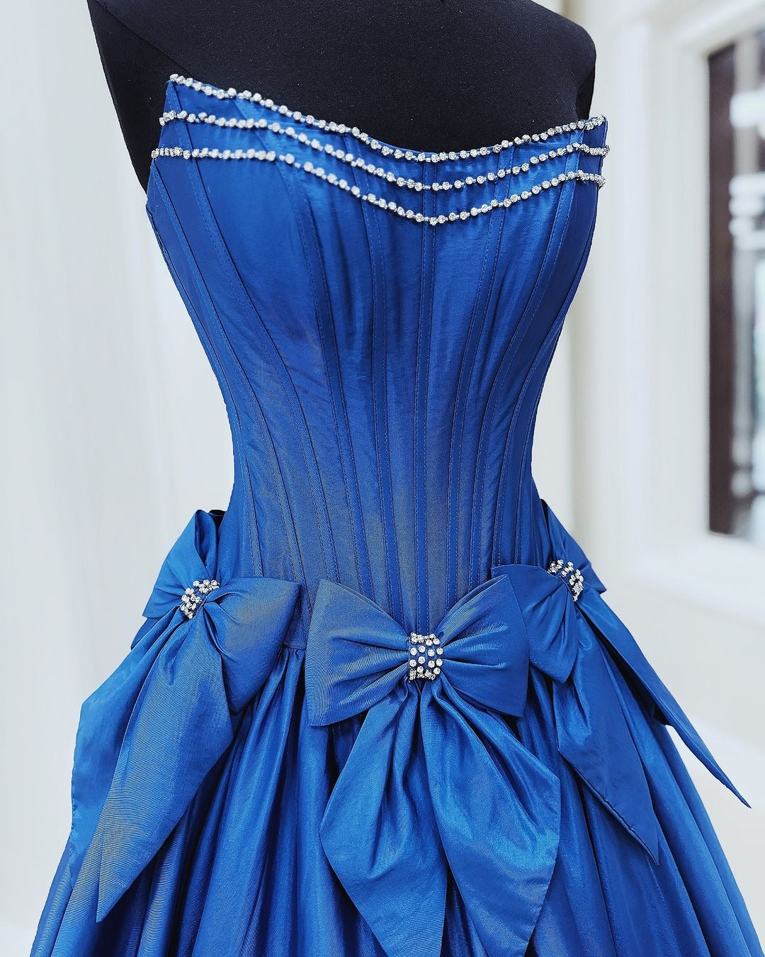 Sweet Ball Gown Scoop Neck Taffeta Pink Long Prom Dresses