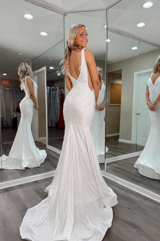 Robe de bal longue sirène en satin blanc à col en V