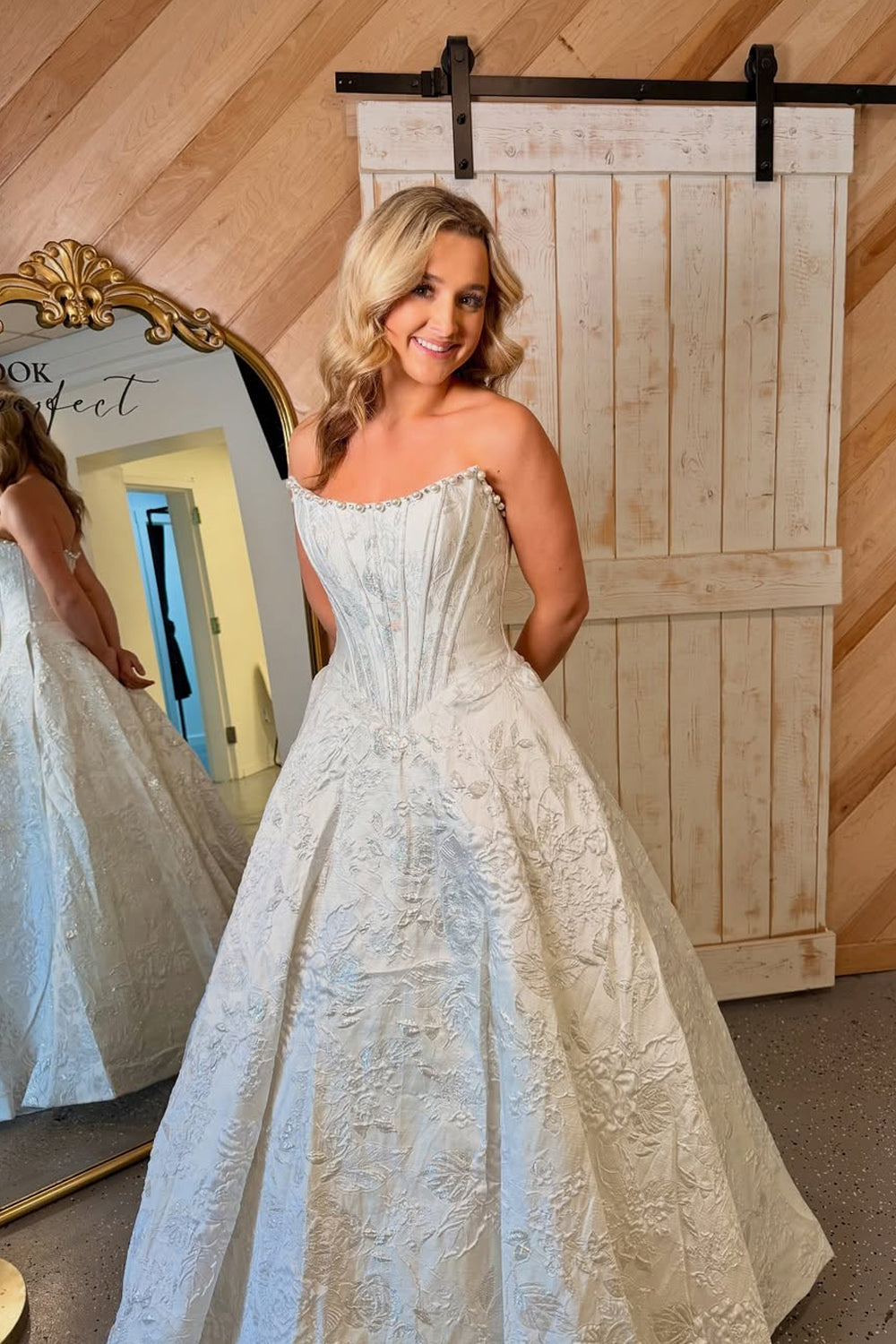 A Line Scoop Neck White Jacquard Satin Prom Dresses