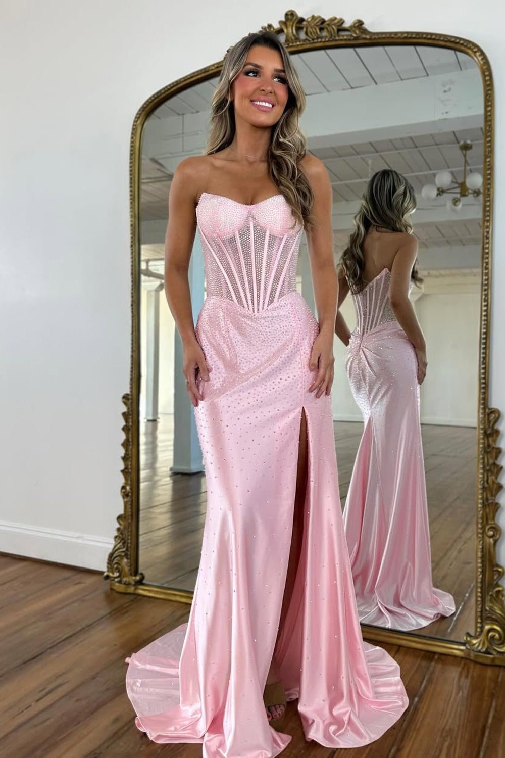 Robe de bal bustier jaune avec corsage et perles, coupe sirène