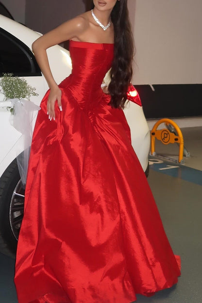 Robes de soirée longues rouges bustier coupe princesse