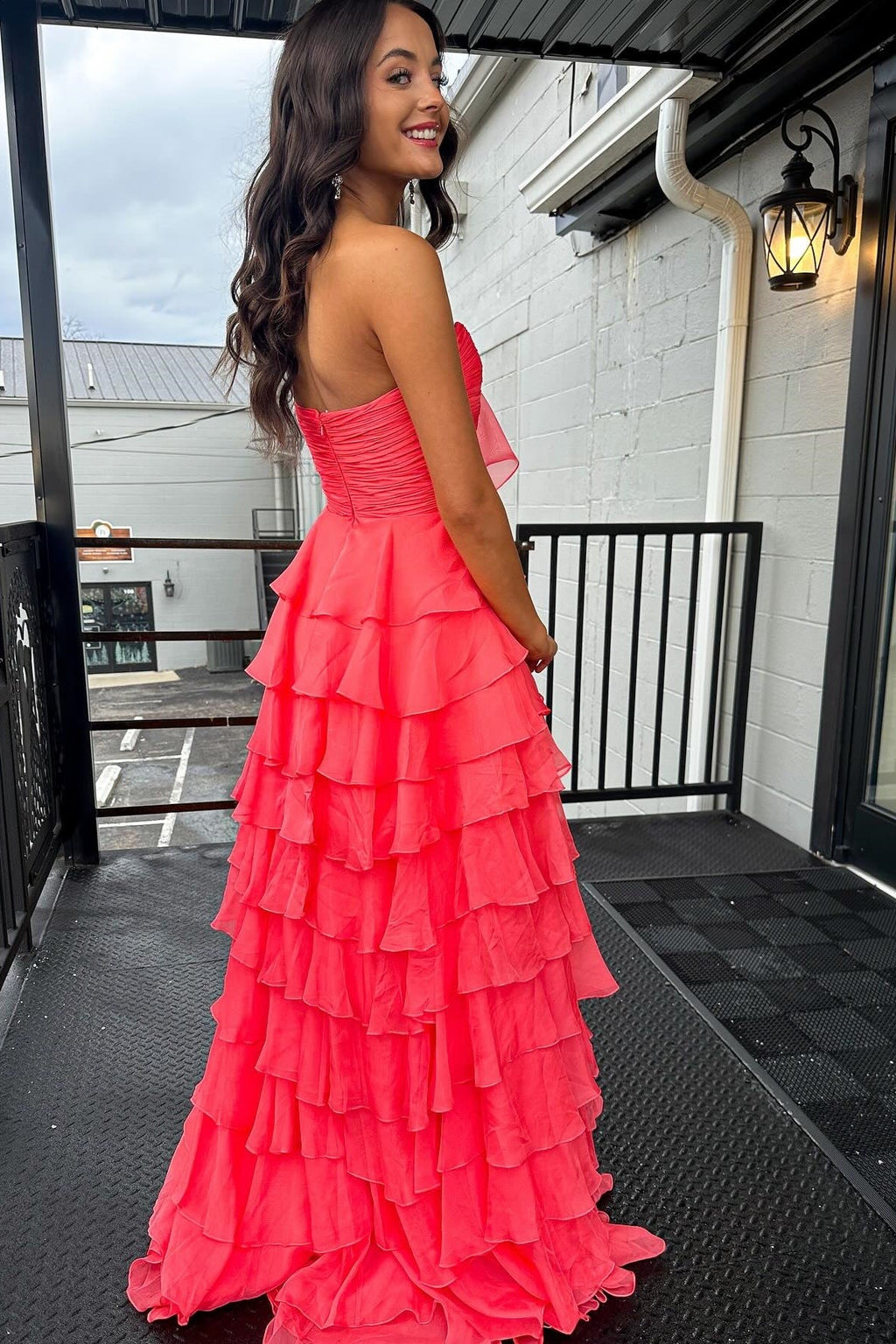 Chiffon A-Line Sweetheart Zipper Back Tiered Prom Dresses