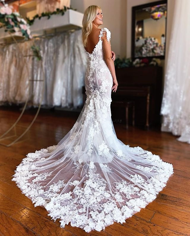 V Neck Cap Sleeves Lace Mermaid Slit Wedding Dresses with 3D Appliques – luladress V Neck Cap Sleeves Lace Mermaid Slit Wedding Dresses with 3D Appliques – luladress