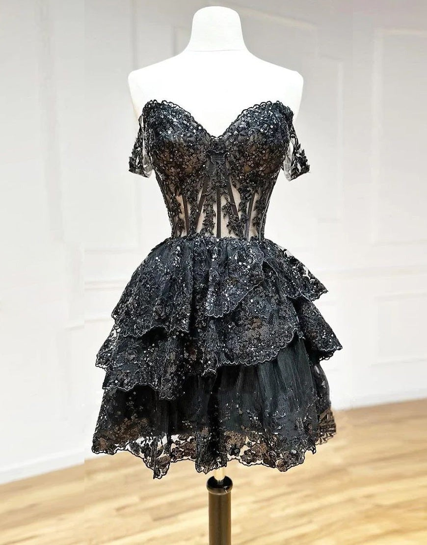 Robes de soirée courtes trapèze à volants rouges et épaules dénudées