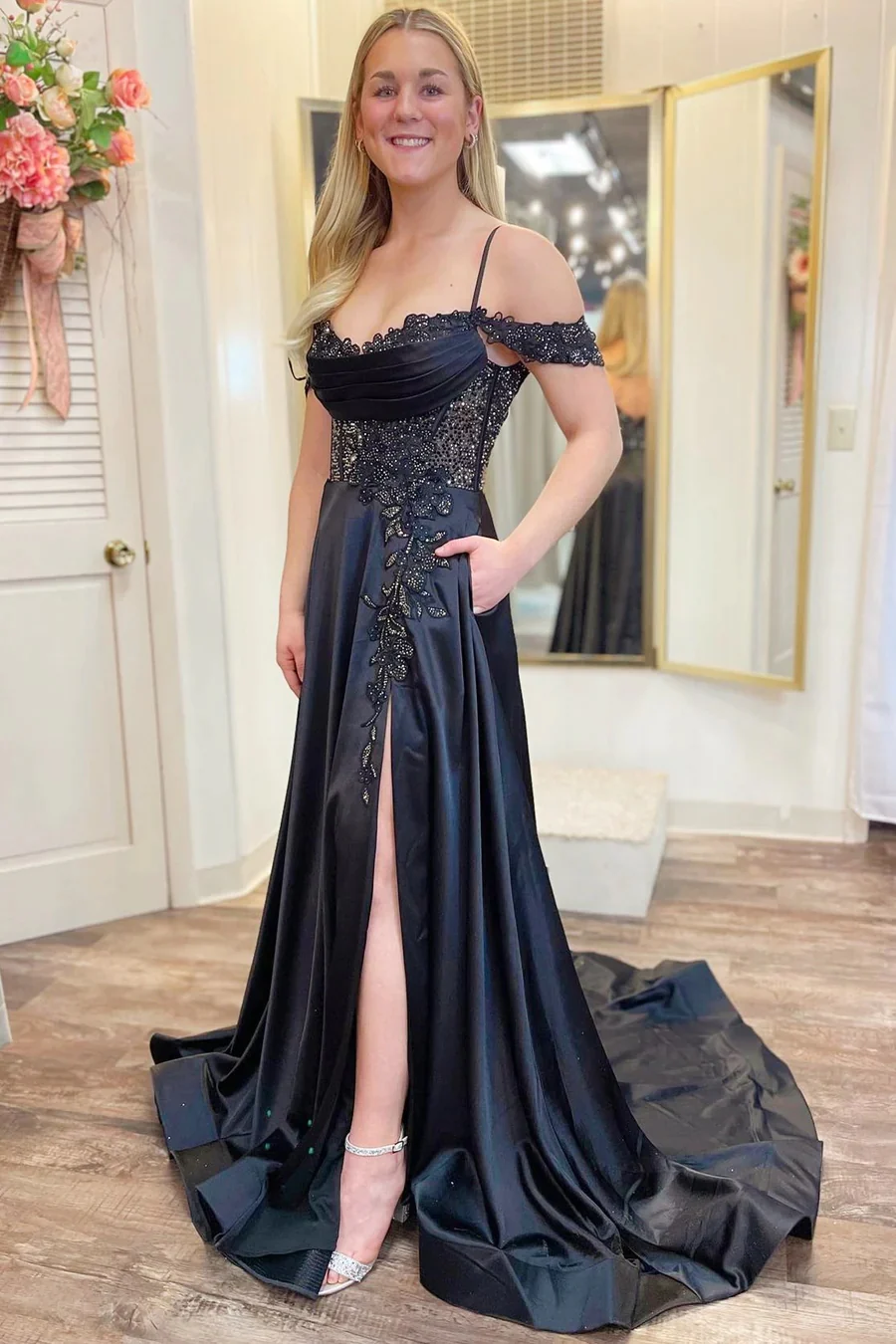 A Line Cold-Shoulder Beaded Black Prom Dresses Pic Color / US6 A Line Cold-Shoulder Beaded Black Prom Dresses Pic Color / US6