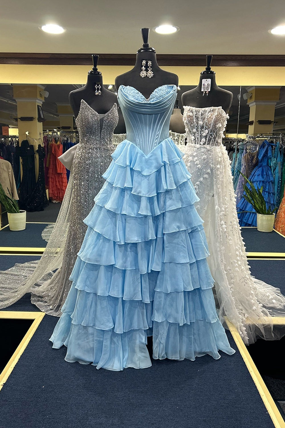 Robe de bal longue en forme de cœur, ligne A, corsage à volants