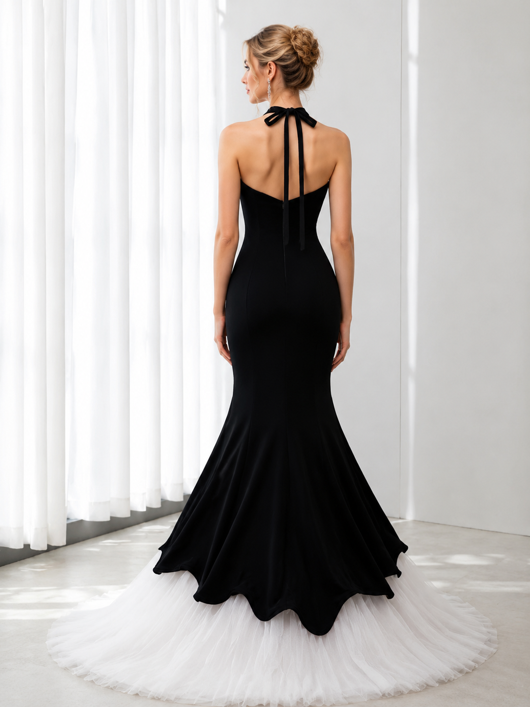 Robes de bal sirène bustier en velours noir et tulle blanc