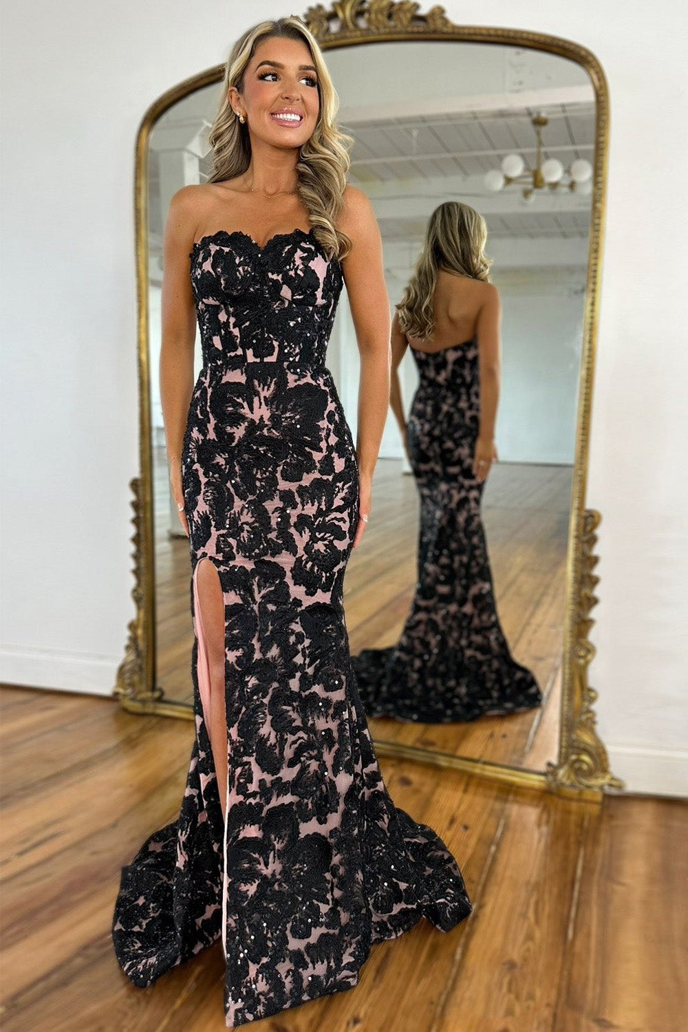 Black Mermaid Lace  Sweetheart Long Prom Dress
