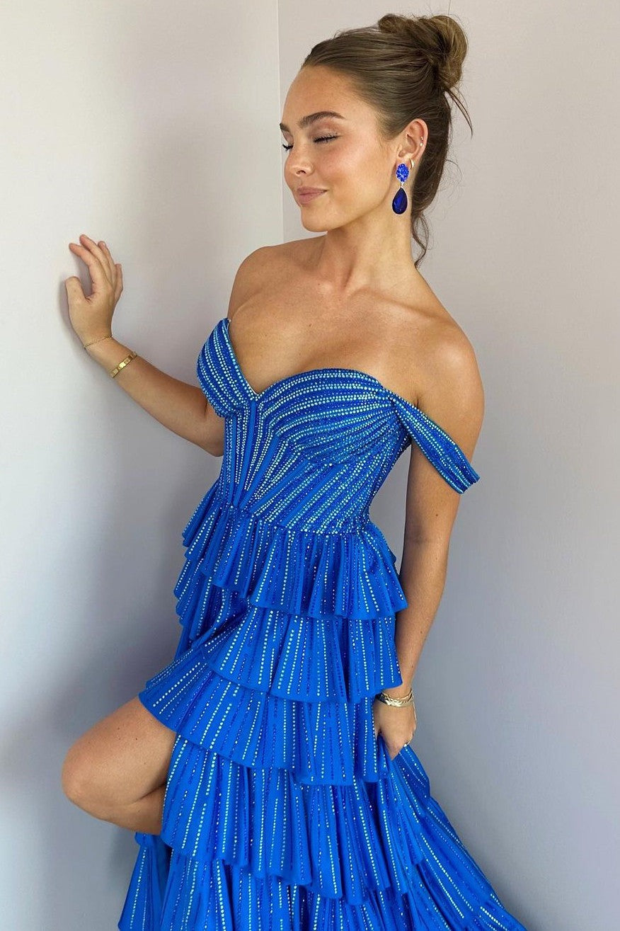 Robes de bal longues bleu roi coupe évasée, ornées de perles, épaules dénudées