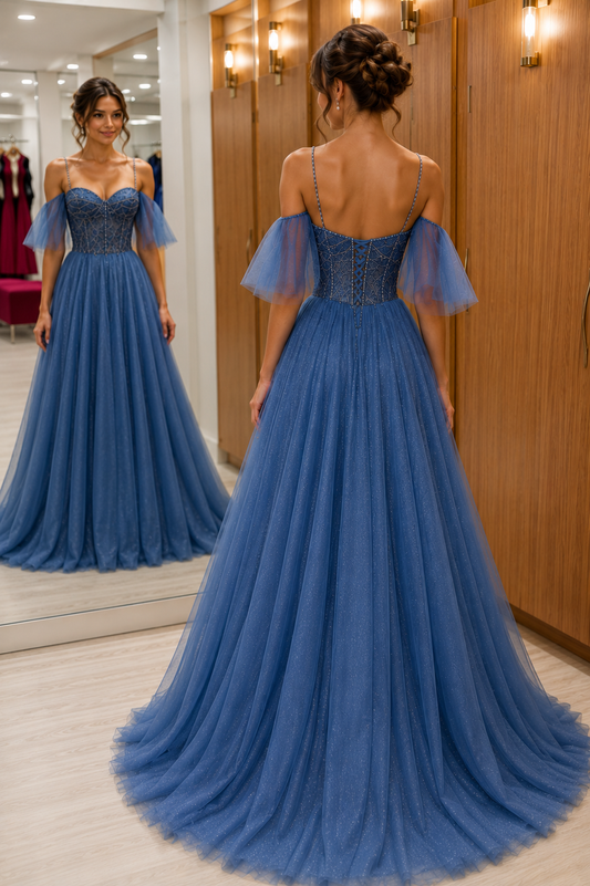 Robes de bal bleues en tulle avec perles et bretelles spaghetti, coupe trapèze