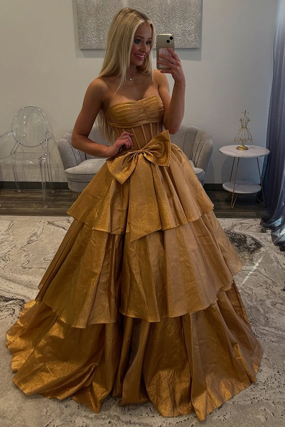 Robes de soirée de bal longues à volants sans bretelles