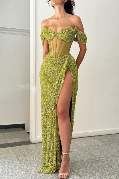 Robes longues de soirée vertes scintillantes sirène avec épaules dénudées