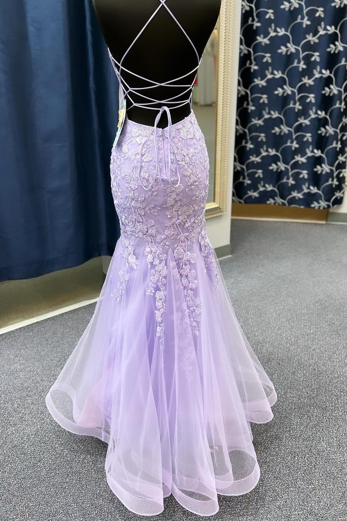 Mermaid V Neck Sage Green Tulle Lace Prom Dresses