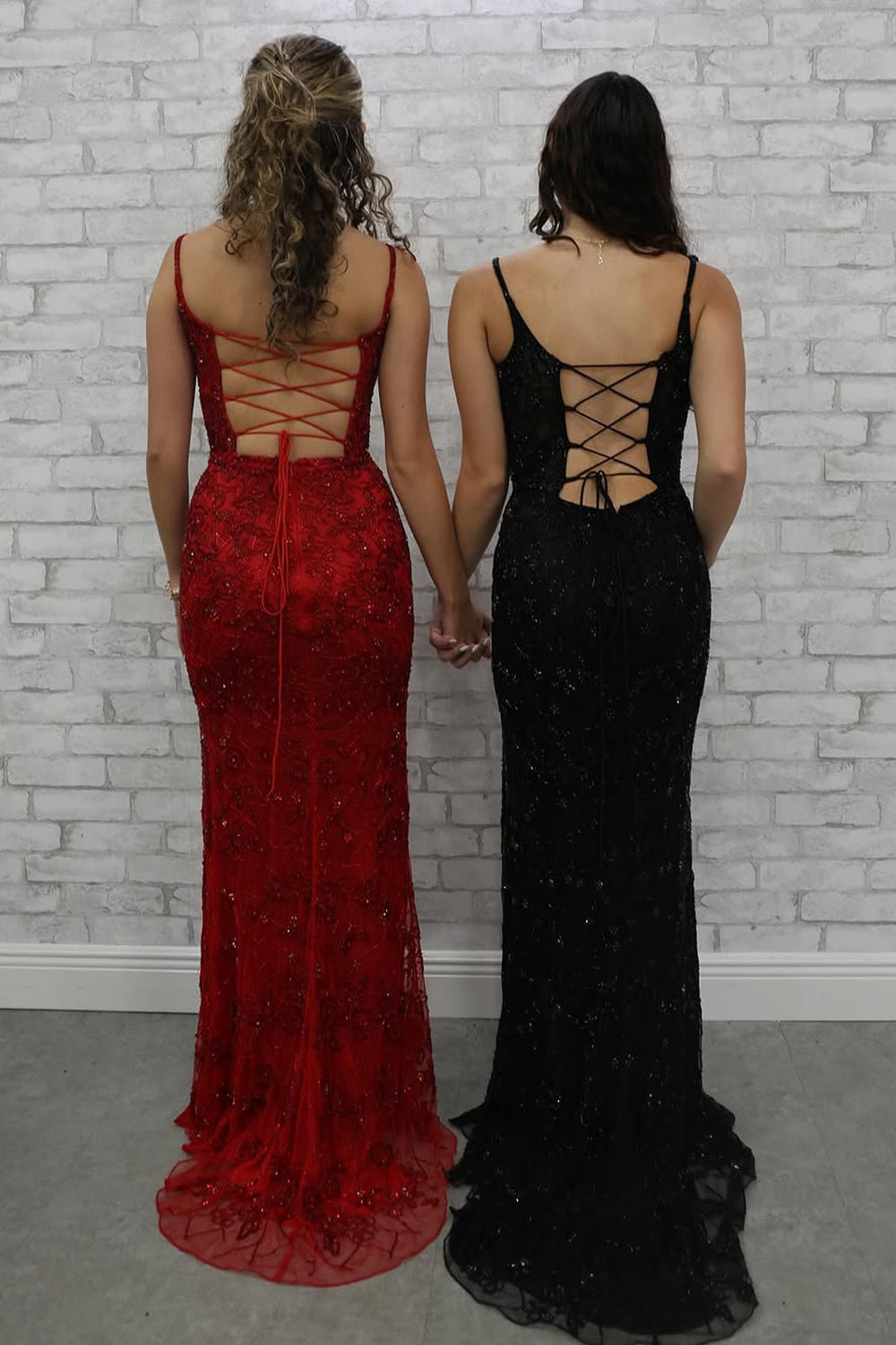 Mermaid V Neck Red Sequin Lace Long Prom Dresses
