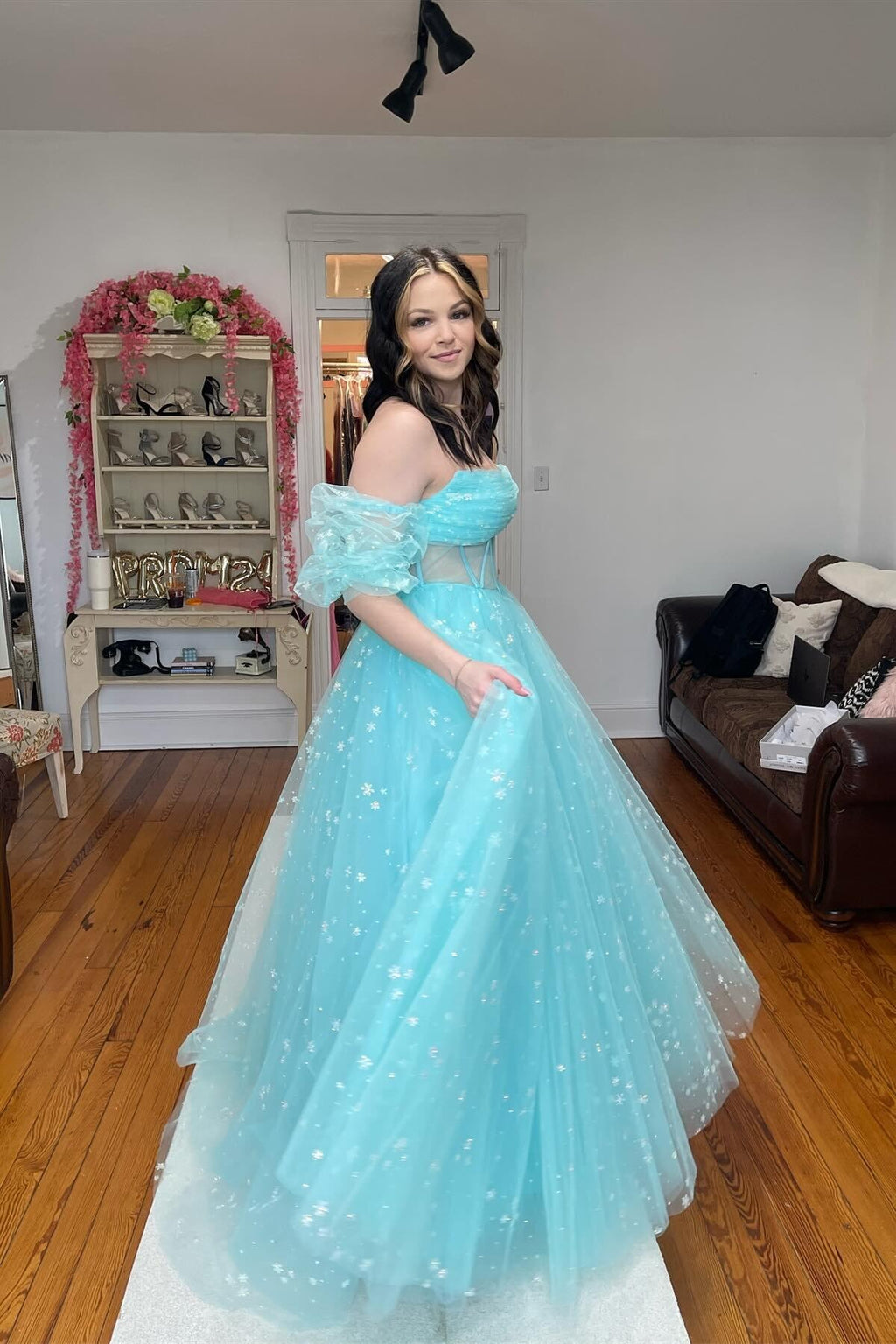 A Line Sparkly Blue Tulle Long Sweetheart Prom Dresses