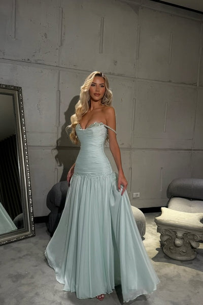 Robes de bal sans manches en mousseline de soie romantiques à épaules dénudées avec perles et plis avec fermeture éclair