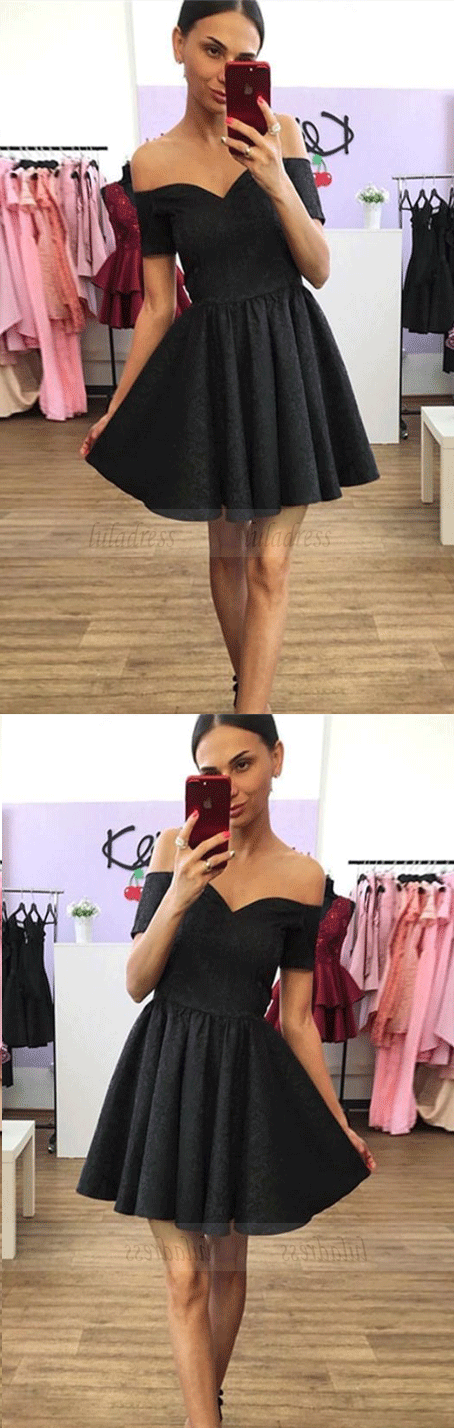 A-Line Crew Above-Knee Homecoming Dresses