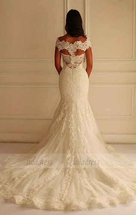 Stunning Tulle Off-the-shoulder Neckline Mermaid Wedding Dress With Lace Appliques
