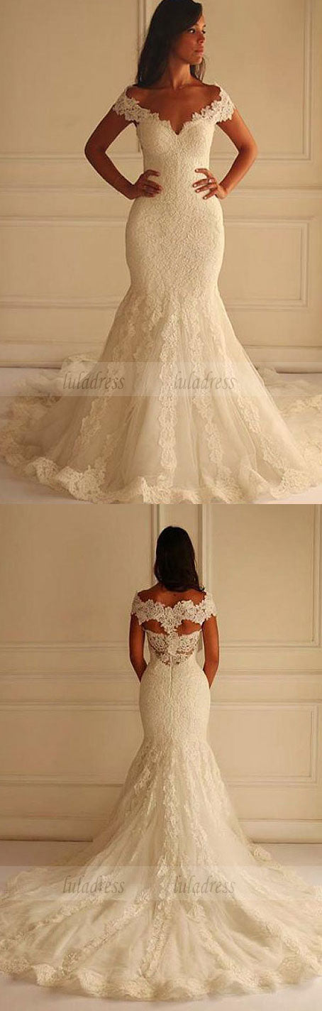 Stunning Tulle Off-the-shoulder Neckline Mermaid Wedding Dress With Lace Appliques