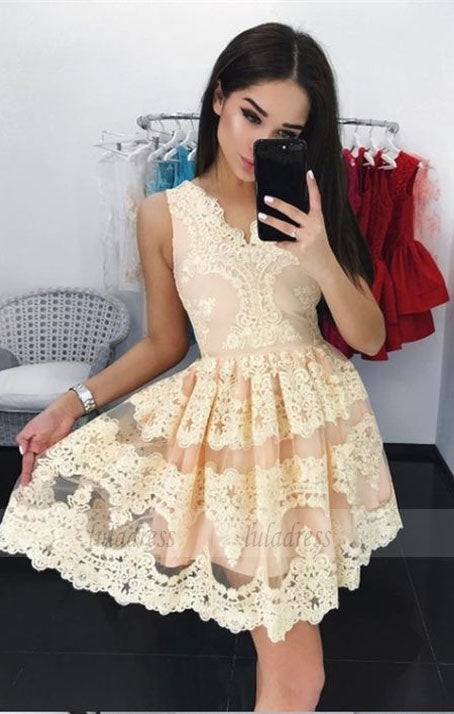 A-Line V-Neck Short Daffodil Homecoming Dress with Appliques