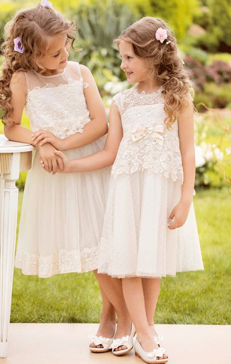Round Neck White Lace Flower Girl Dress with Lace Bow Knot