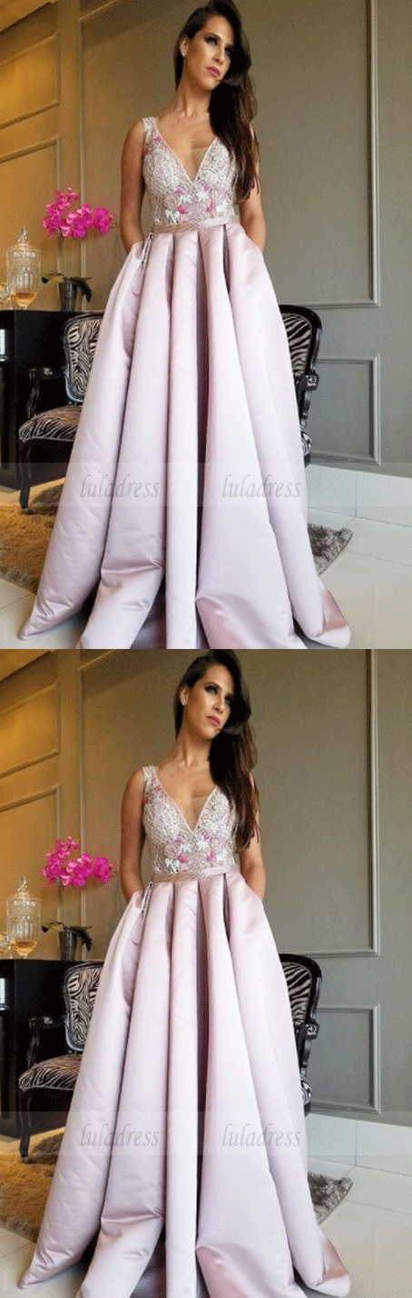V Neck Long Prom Dresses With Appliques