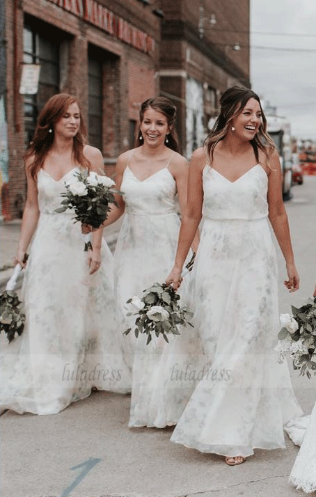 Elegant White Spaghetti Strap Bridesmaid Dress