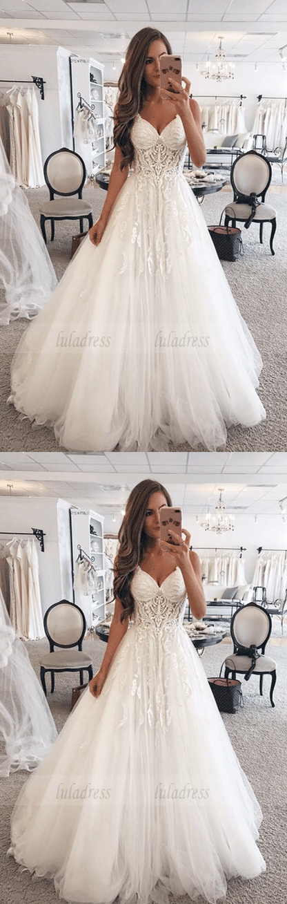 A-Line Spaghetti Straps Sweep Train Tulle Wedding Dress with Appliques