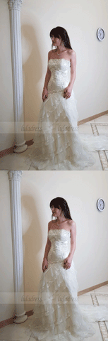 A-Line Sweetheart Sleeveless Wedding Dresses